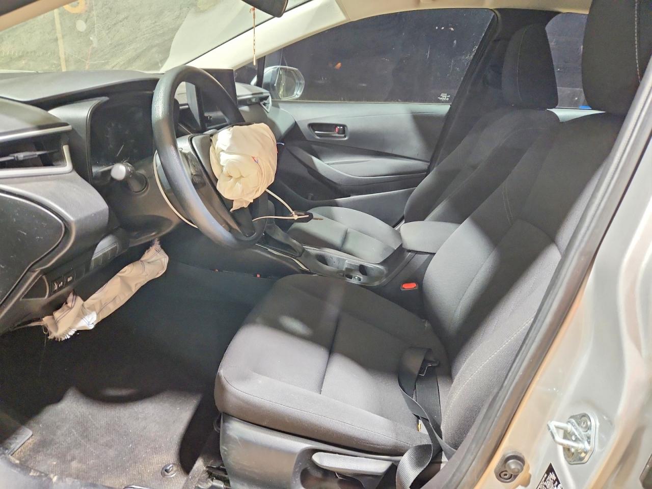 2023 TOYOTA COROLLA LE photo 7
