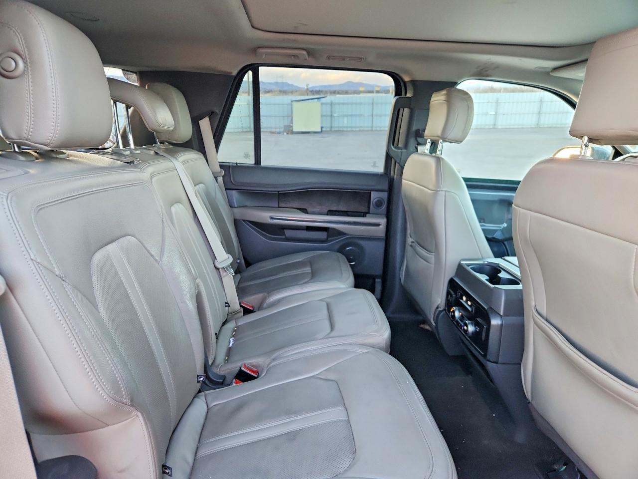 2019 FORD EXPEDITION LIMITED photo 11