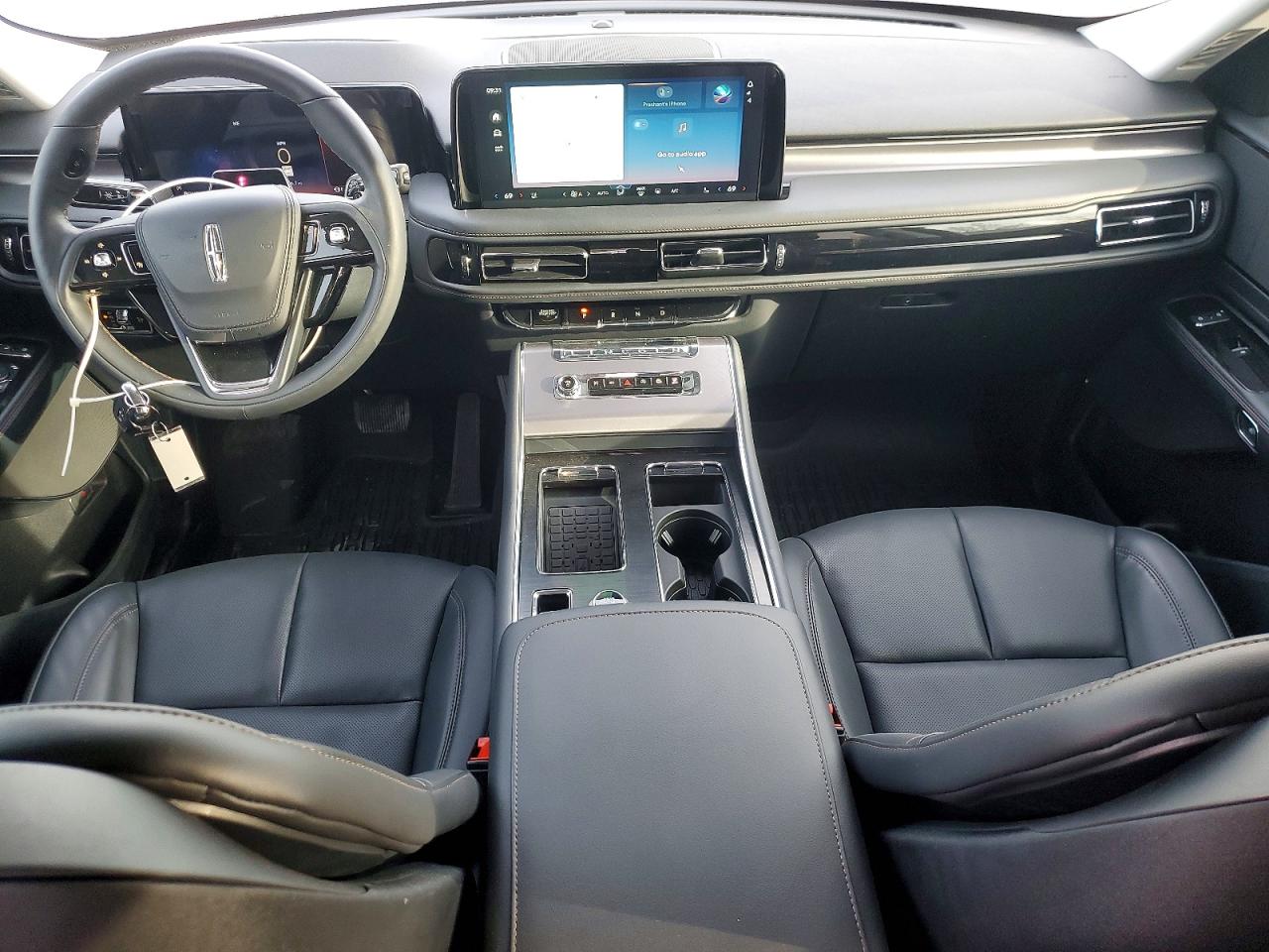 2025 LINCOLN AVIATOR photo 8