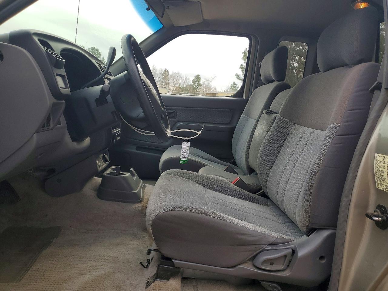 2000 NISSAN FRONTIER KING CAB XE photo 7
