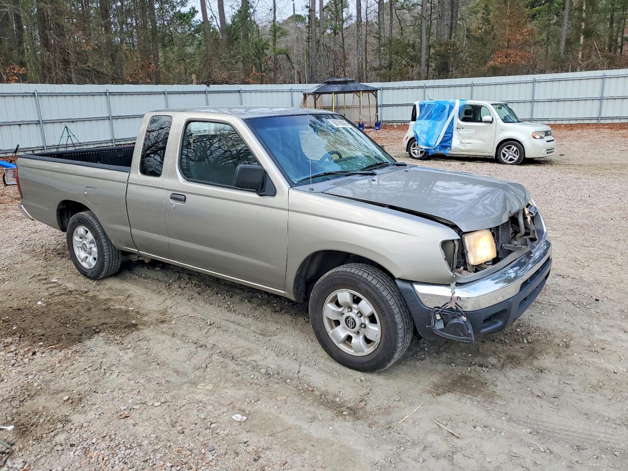 2000 NISSAN FRONTIER KING CAB XE photo 4