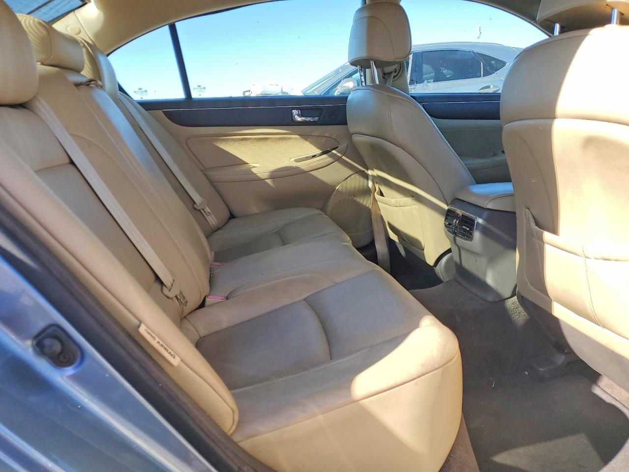 2010 HYUNDAI GENESIS 3.8L photo 10