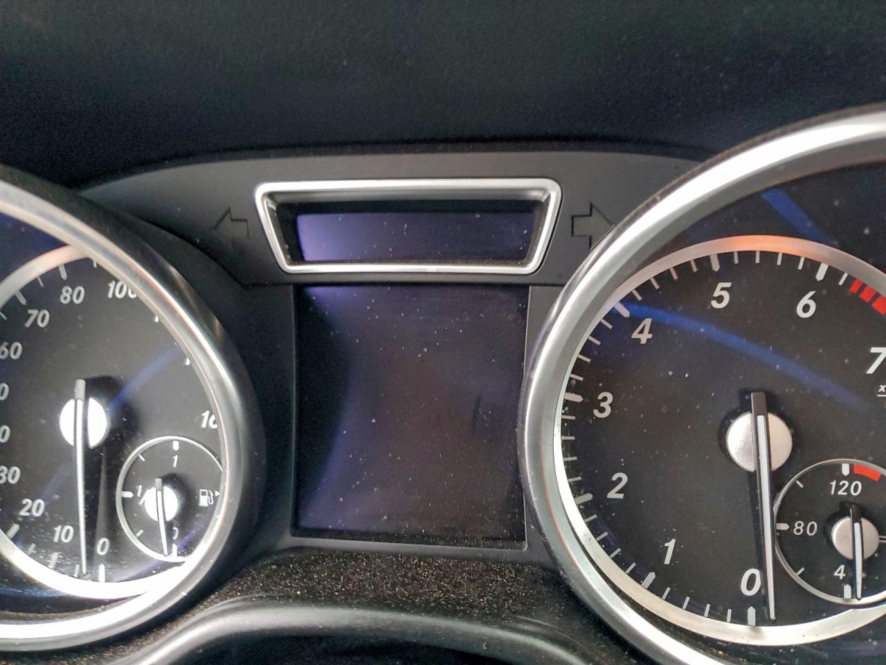 2013 MERCEDES-BENZ GL 450 4MATIC photo 9