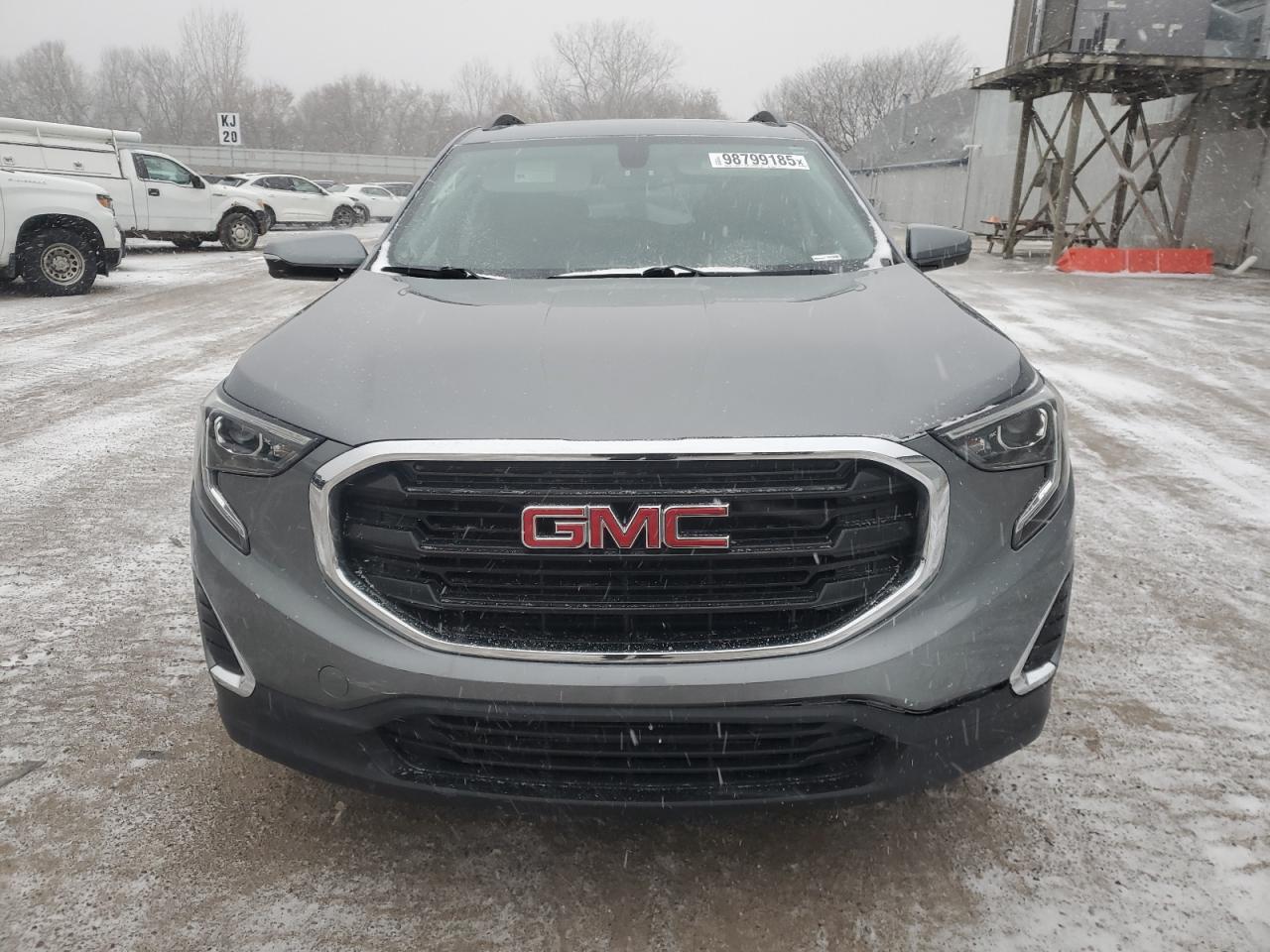 2019 GMC TERRAIN SLE photo 5