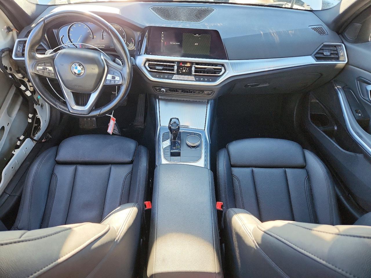 2020 BMW 330XI photo 8
