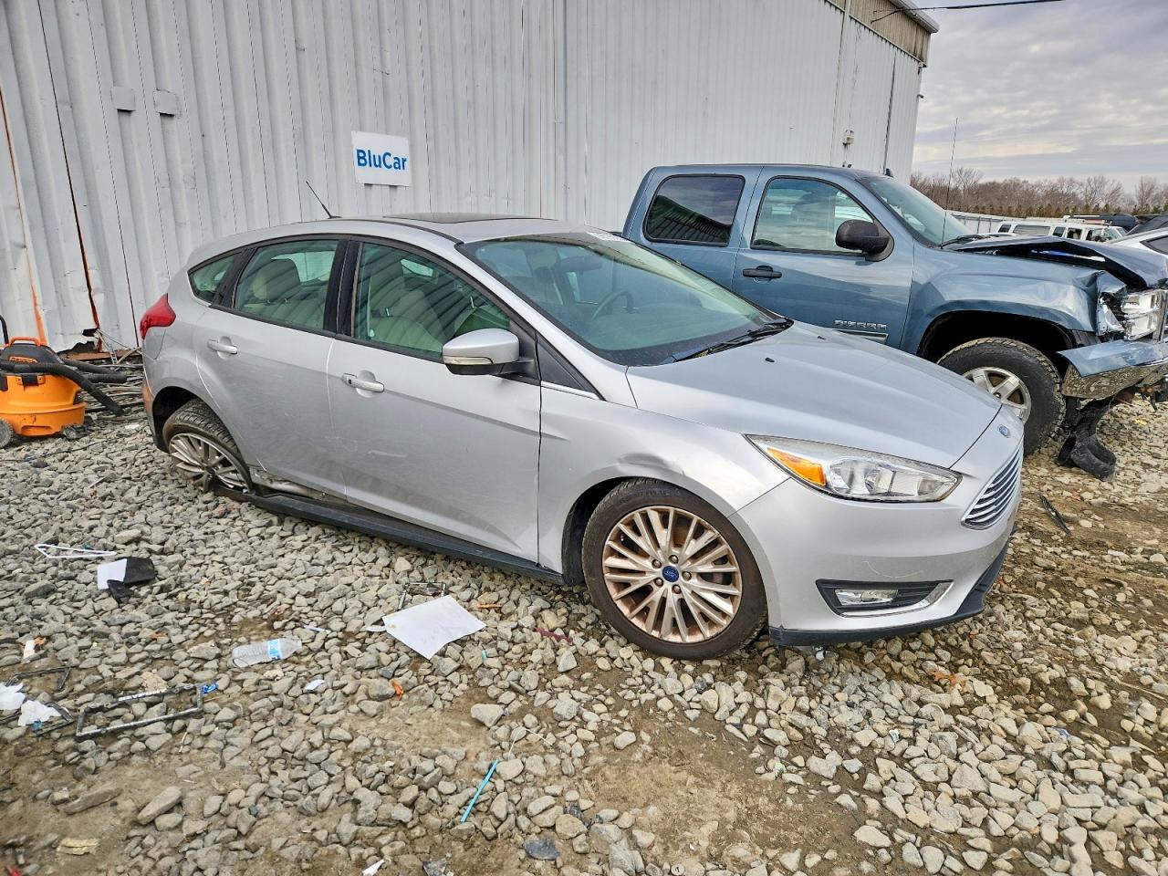 2018 FORD FOCUS TITANIUM photo 4