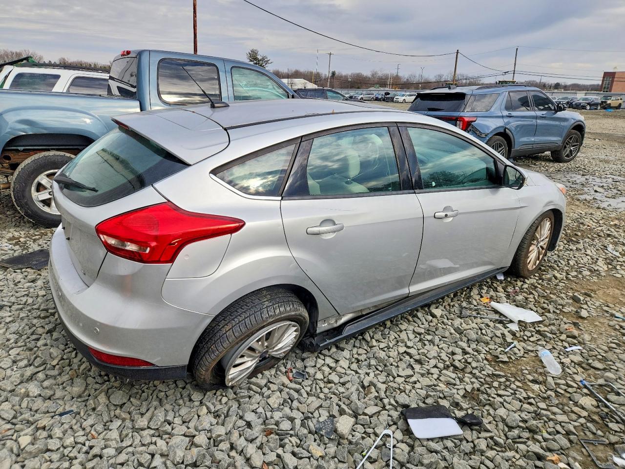2018 FORD FOCUS TITANIUM photo 3