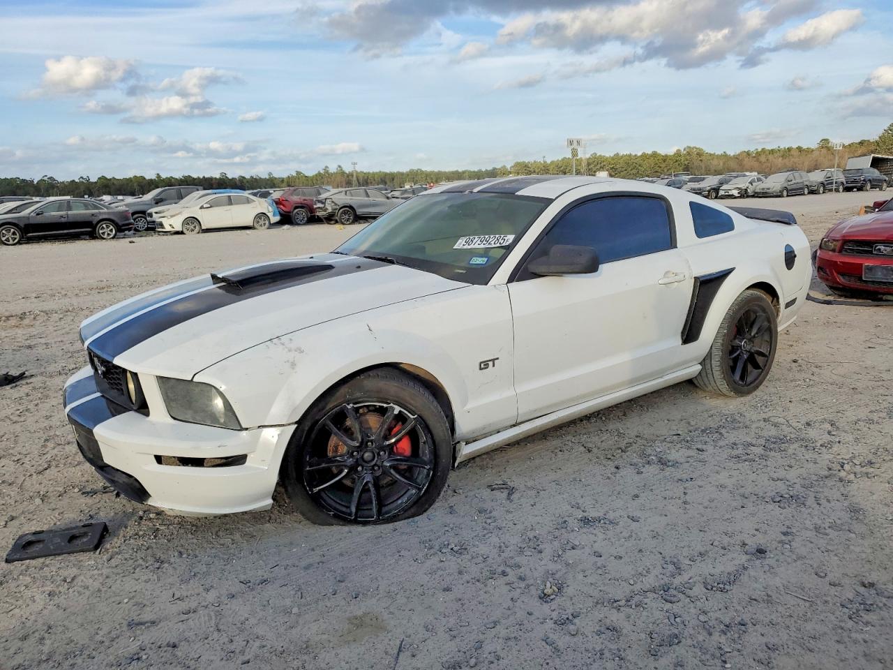 2007 FORD MUSTANG