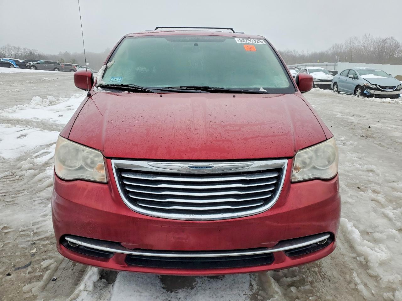 2013 CHRYSLER TOWN & COUNTRY TOURING photo 5
