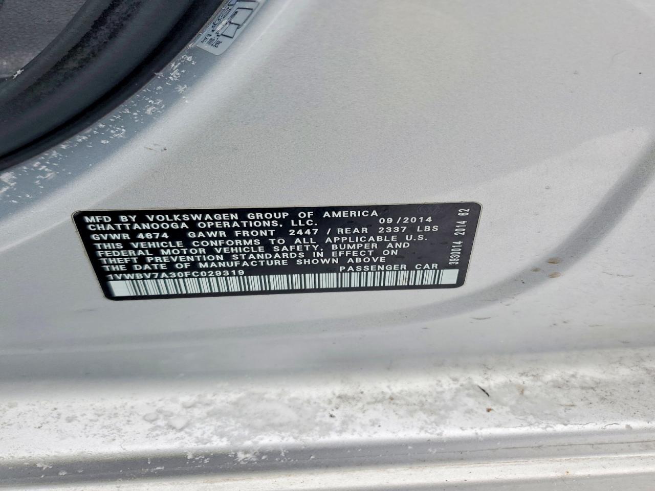 2015 VOLKSWAGEN PASSAT SE photo 13