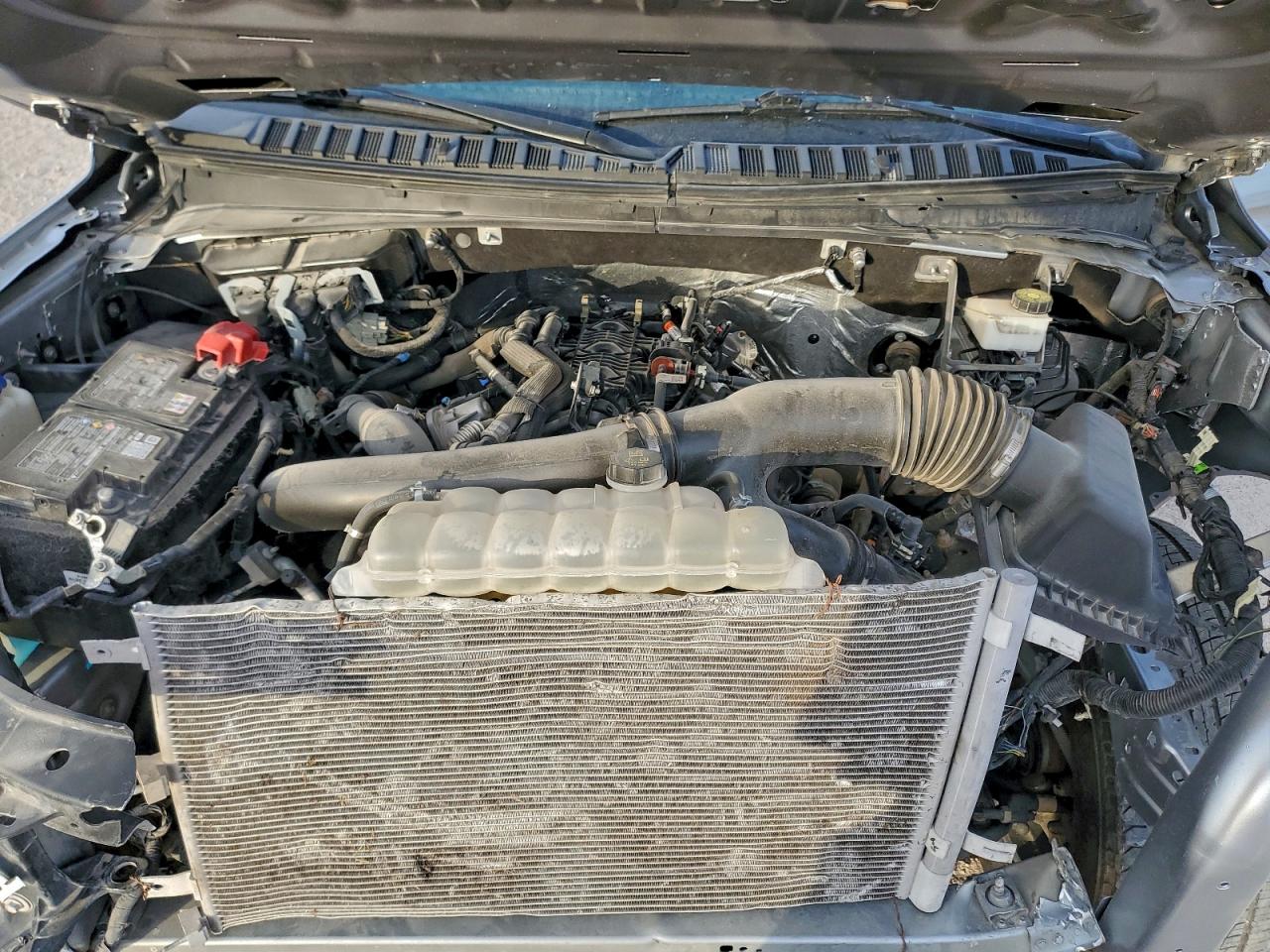 2024 FORD EXPEDITION XLT photo 12