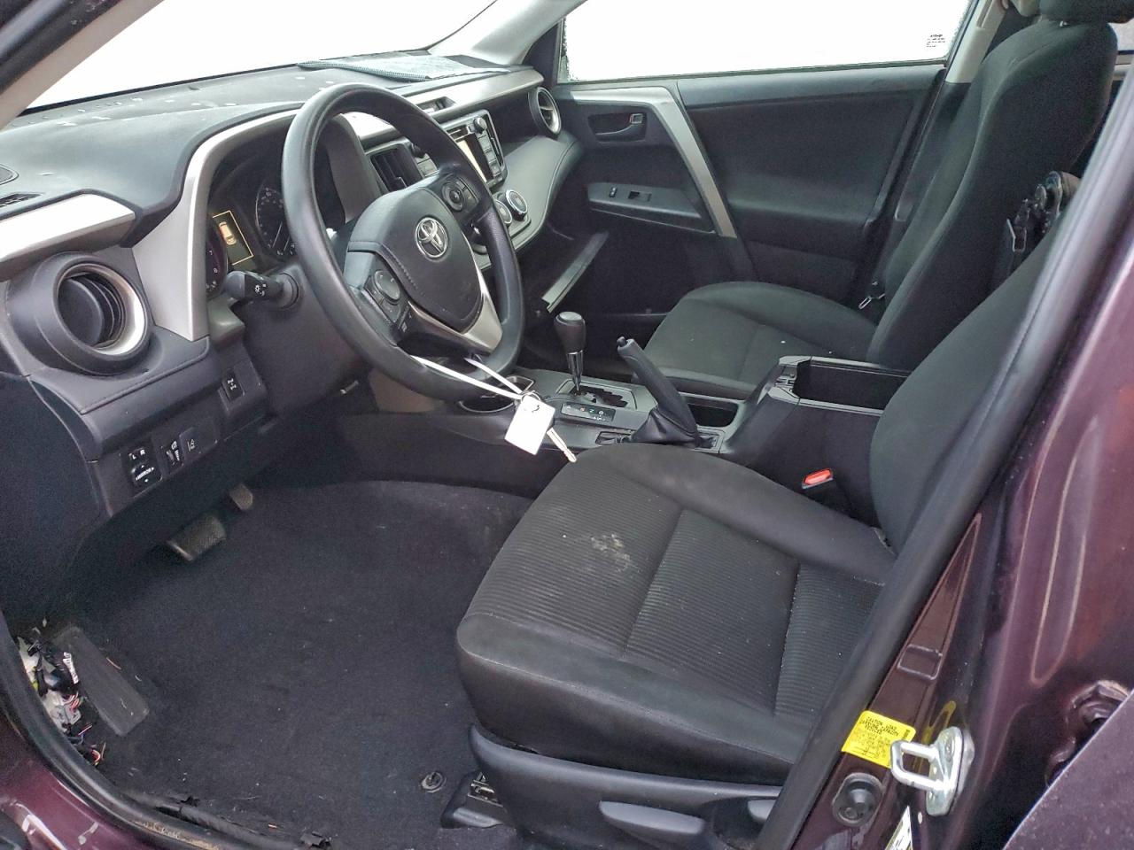 2018 TOYOTA RAV4 LE photo 7