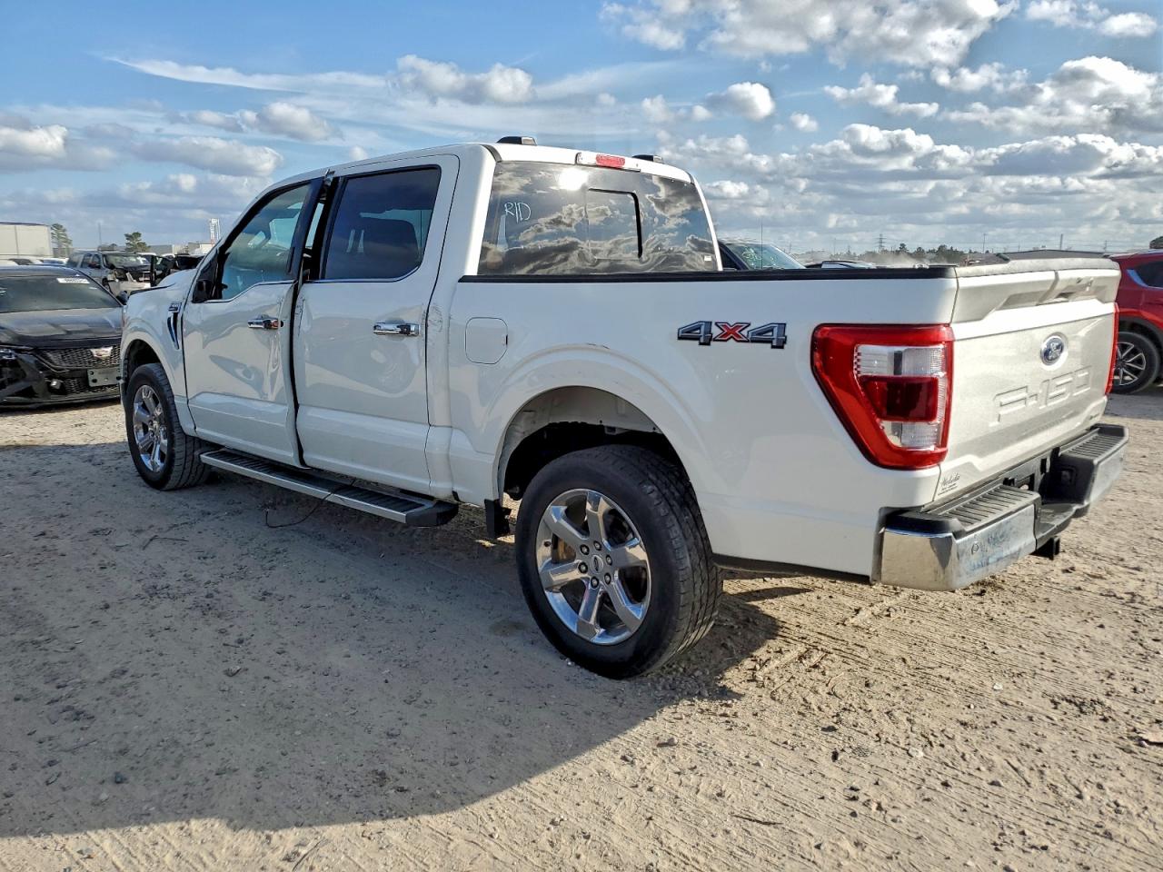 2023 FORD F150 SUPERCREW photo 2