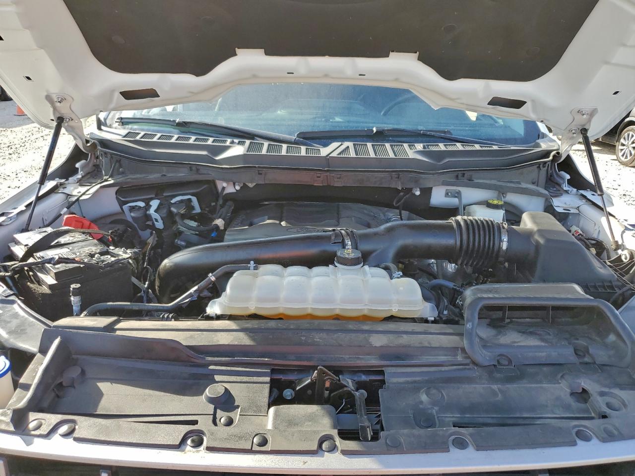 2023 FORD F150 SUPERCREW photo 11