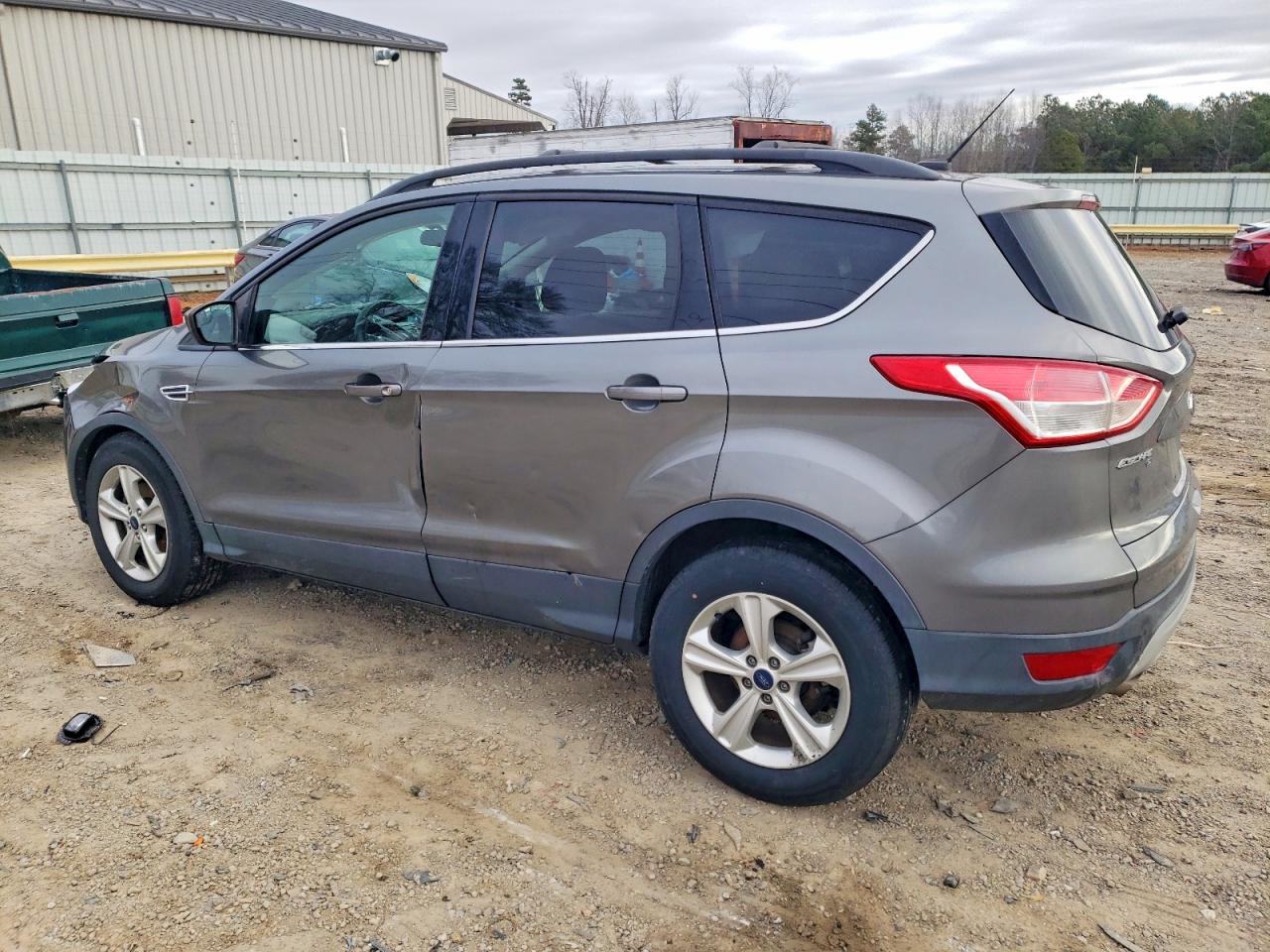 2014 FORD ESCAPE SE photo 3