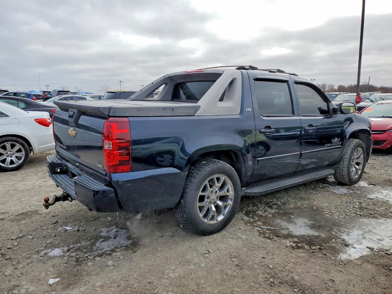 2007 CHEVROLET AVALANCHE K1500 photo 3