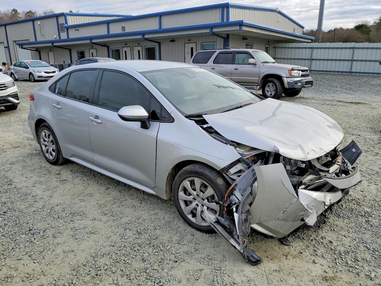 2020 TOYOTA COROLLA LE photo 4
