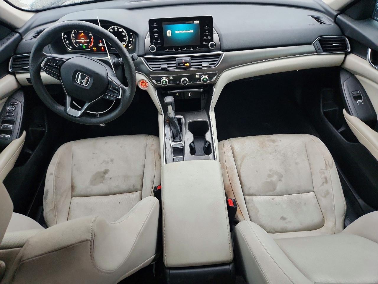 2018 HONDA ACCORD LX photo 8
