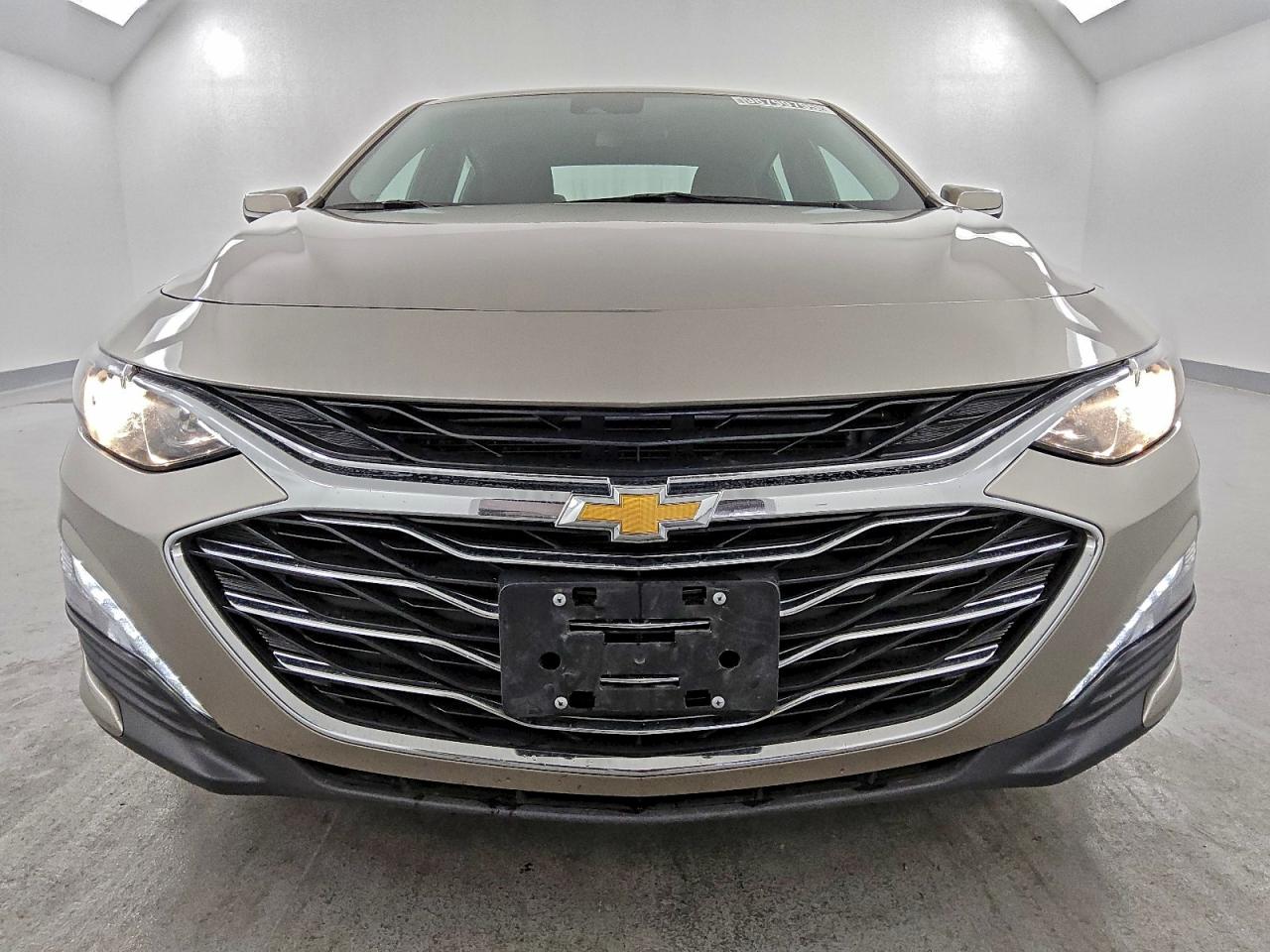 2024 CHEVROLET MALIBU LT photo 5