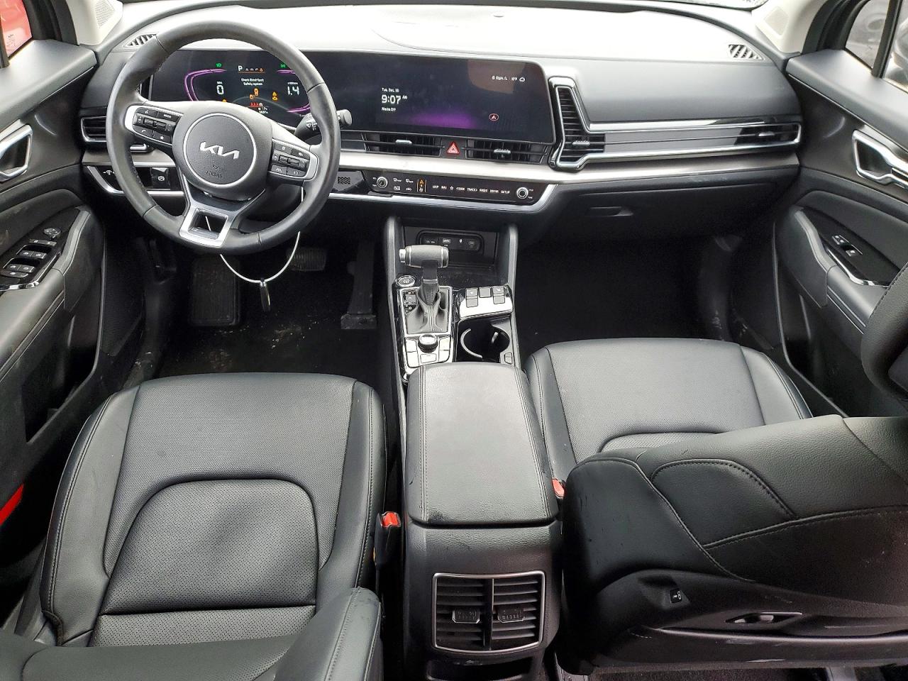 2025 KIA SPORTAGE EX photo 8