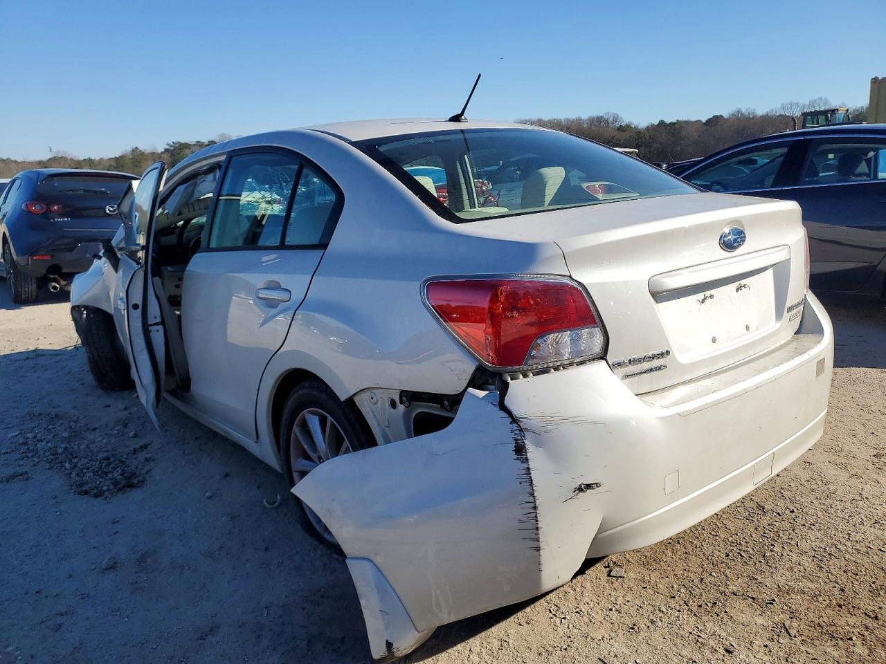 2012 SUBARU IMPREZA PREMIUM photo 2