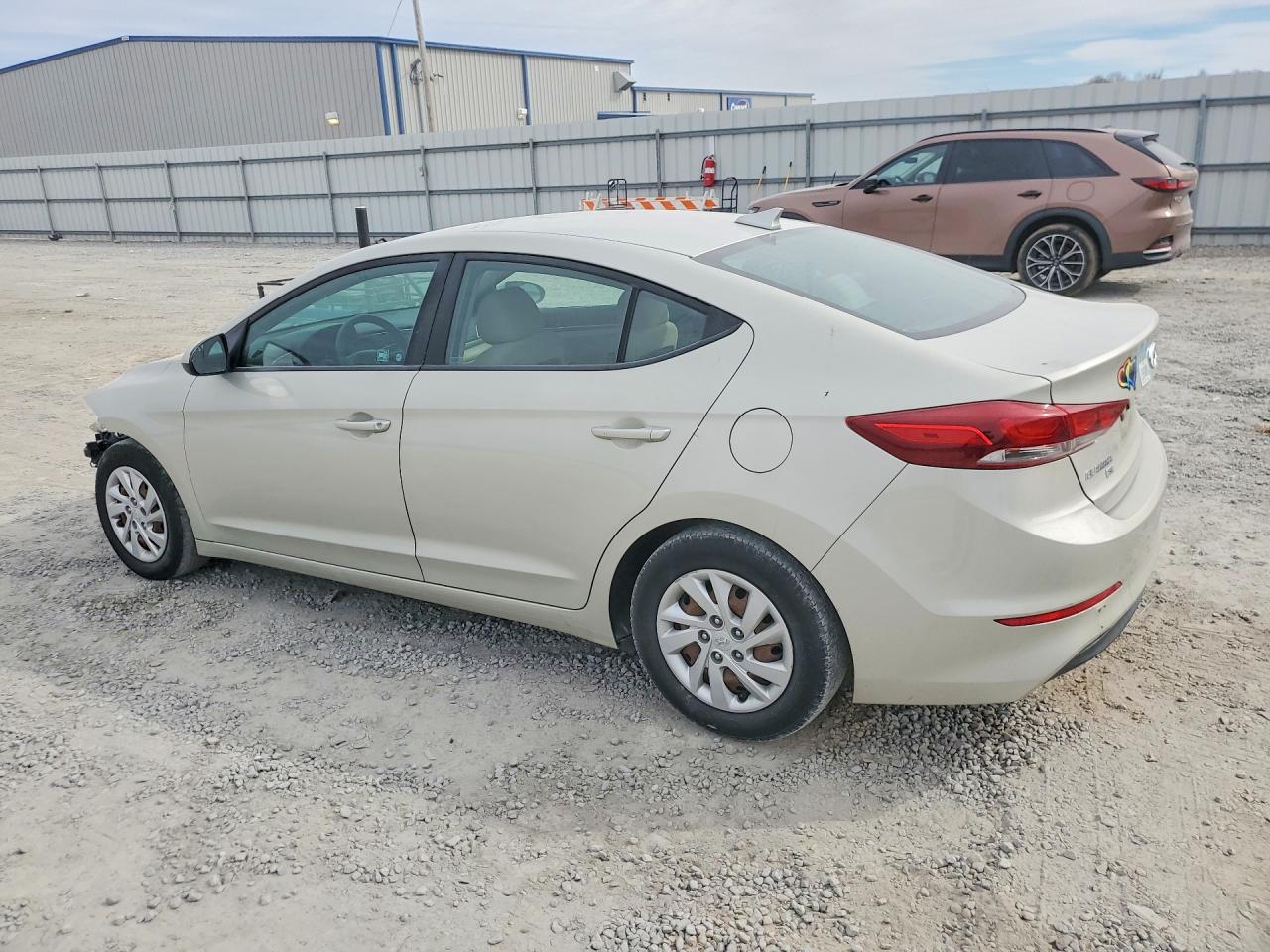 2017 HYUNDAI ELANTRA SE photo 2