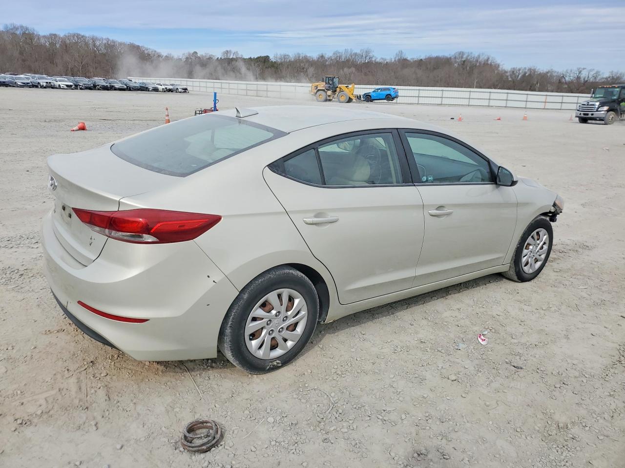 2017 HYUNDAI ELANTRA SE photo 3