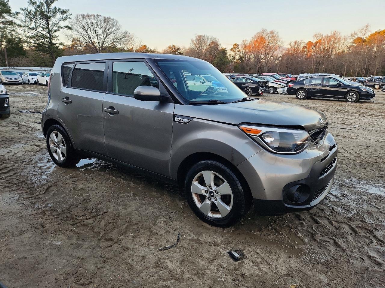 2017 KIA SOUL photo 4