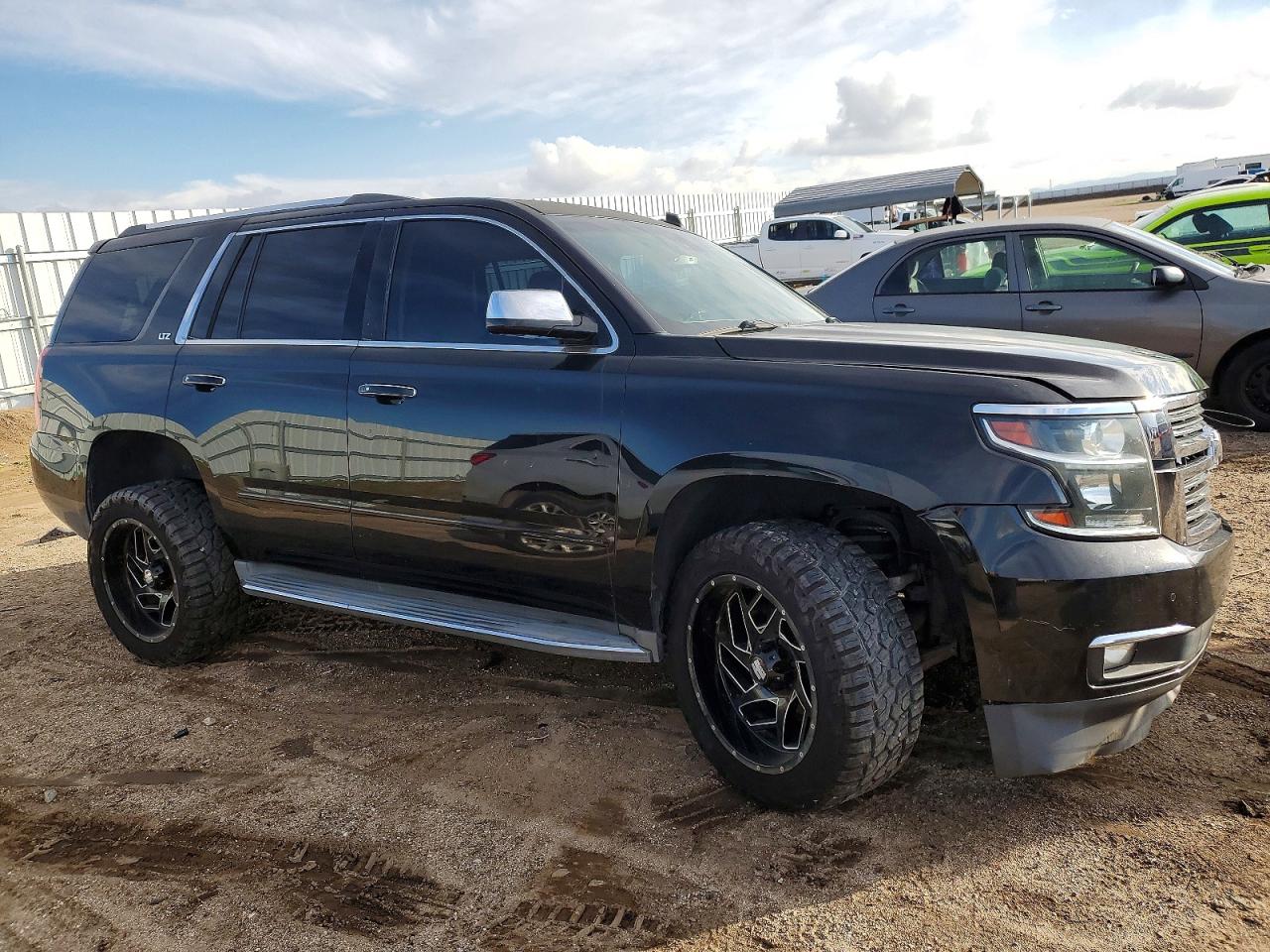 2015 CHEVROLET TAHOE C1500 LTZ photo 4