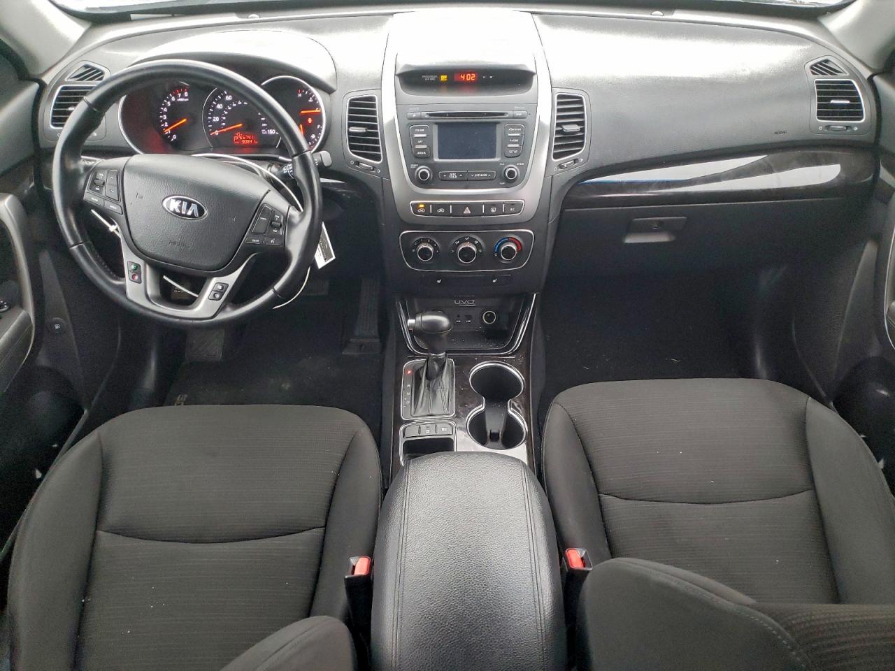 2014 KIA SORENTO LX photo 8