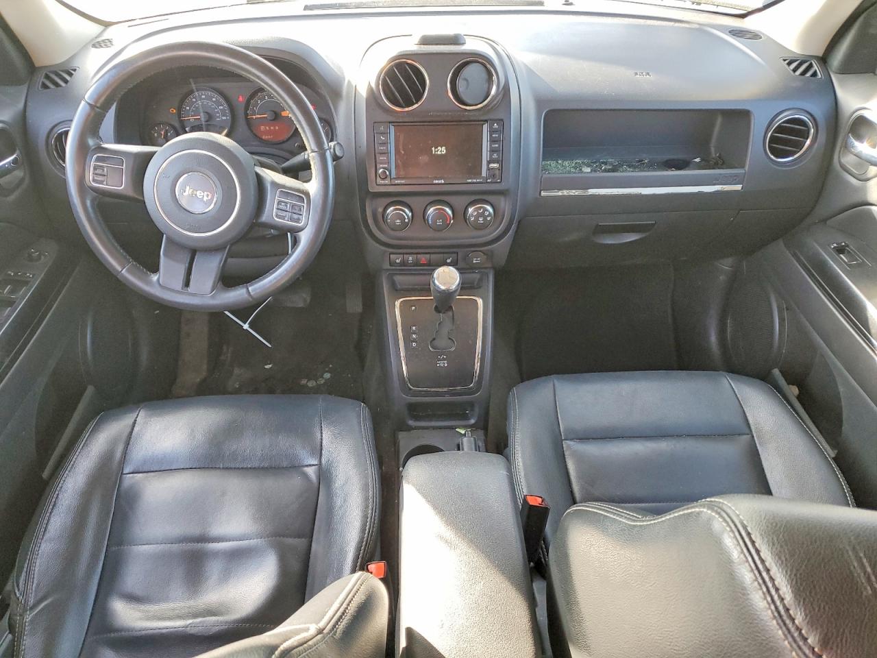 2017 JEEP PATRIOT LATITUDE photo 8
