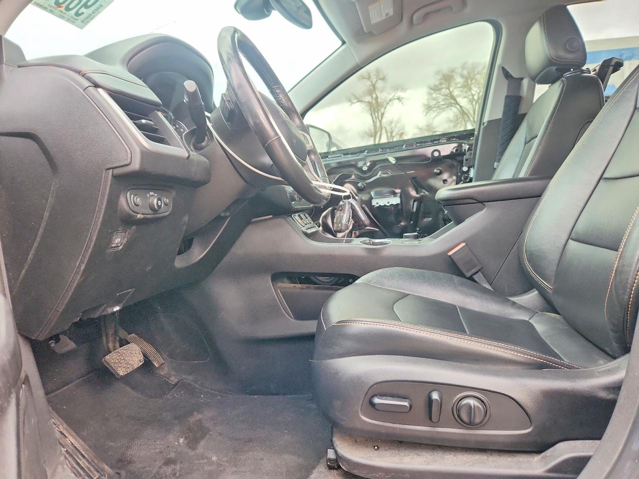 2019 GMC TERRAIN SLT photo 7