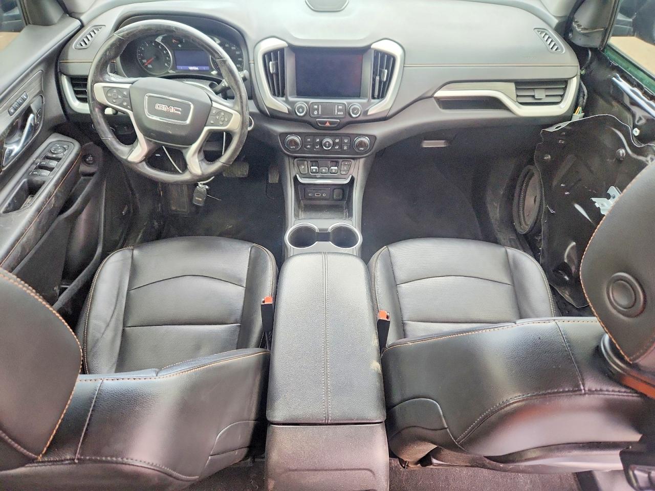 2019 GMC TERRAIN SLT photo 8
