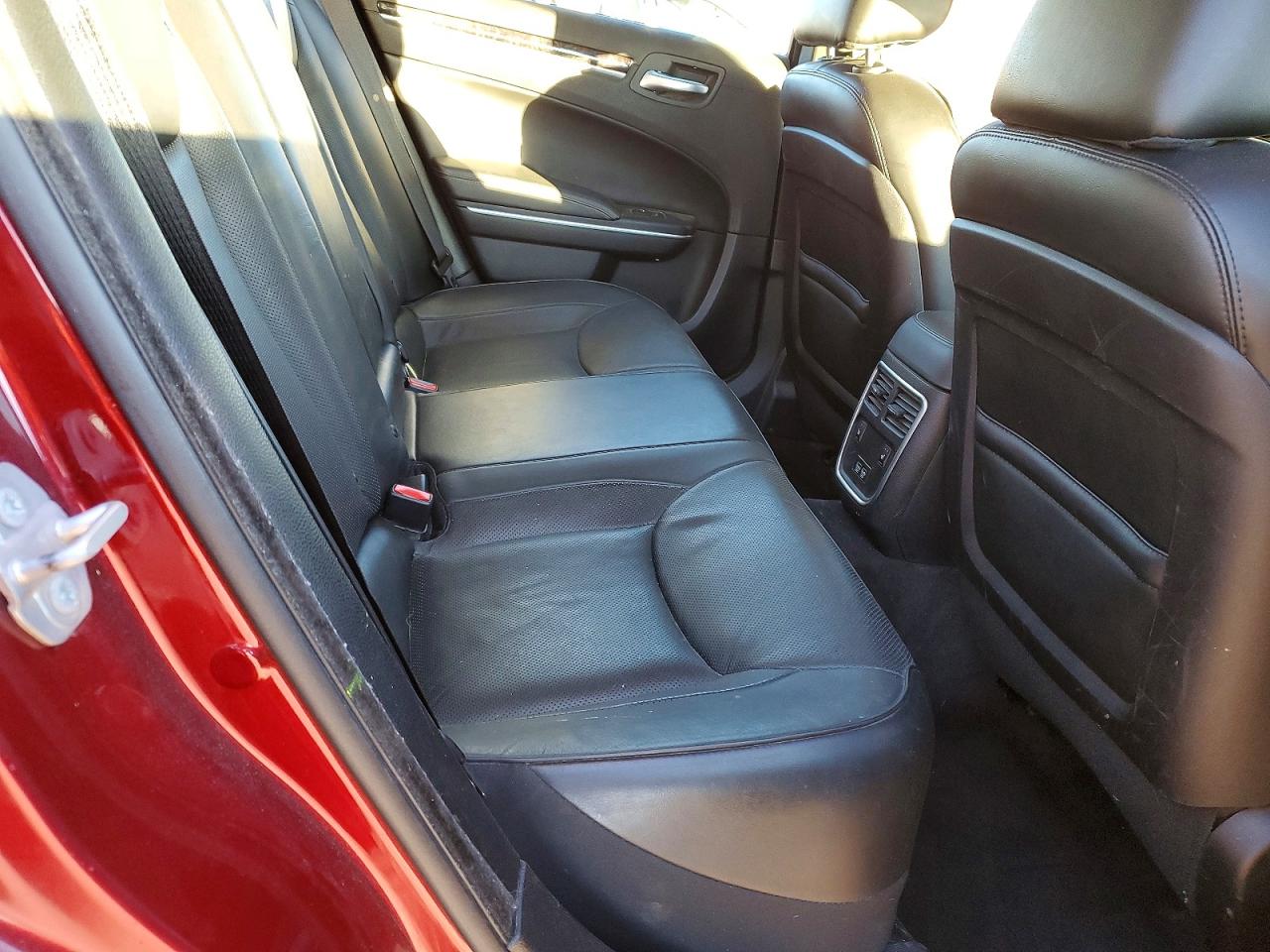2018 CHRYSLER 300 LIMITED photo 10