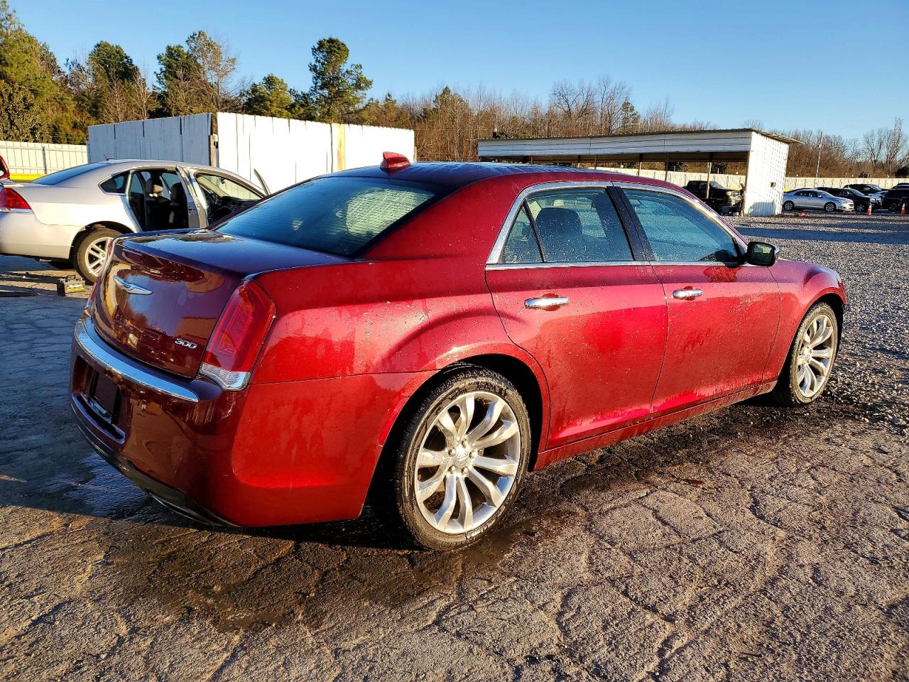 2018 CHRYSLER 300 LIMITED photo 3