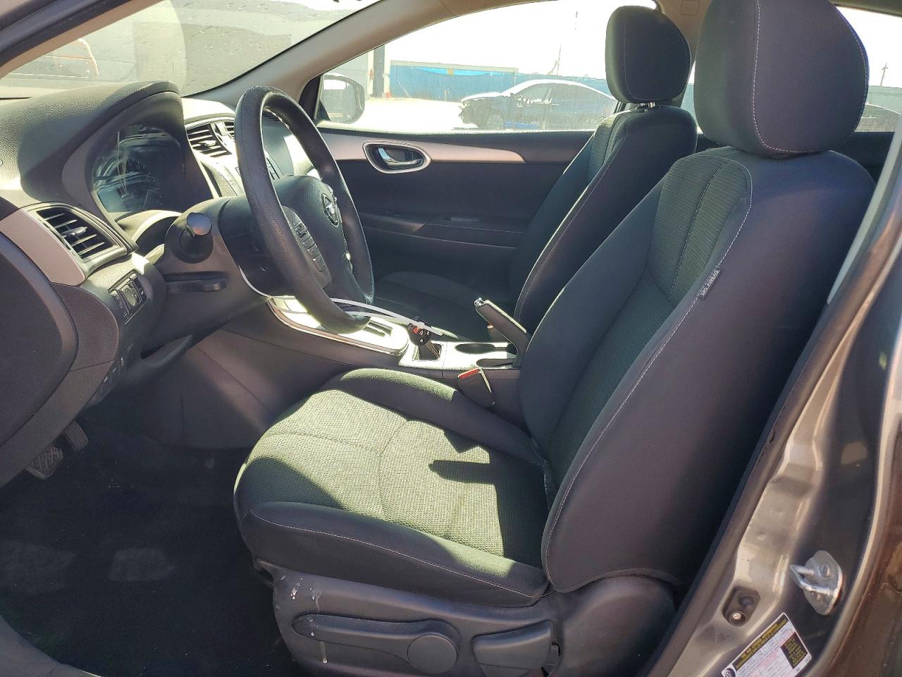 2015 NISSAN SENTRA S photo 7