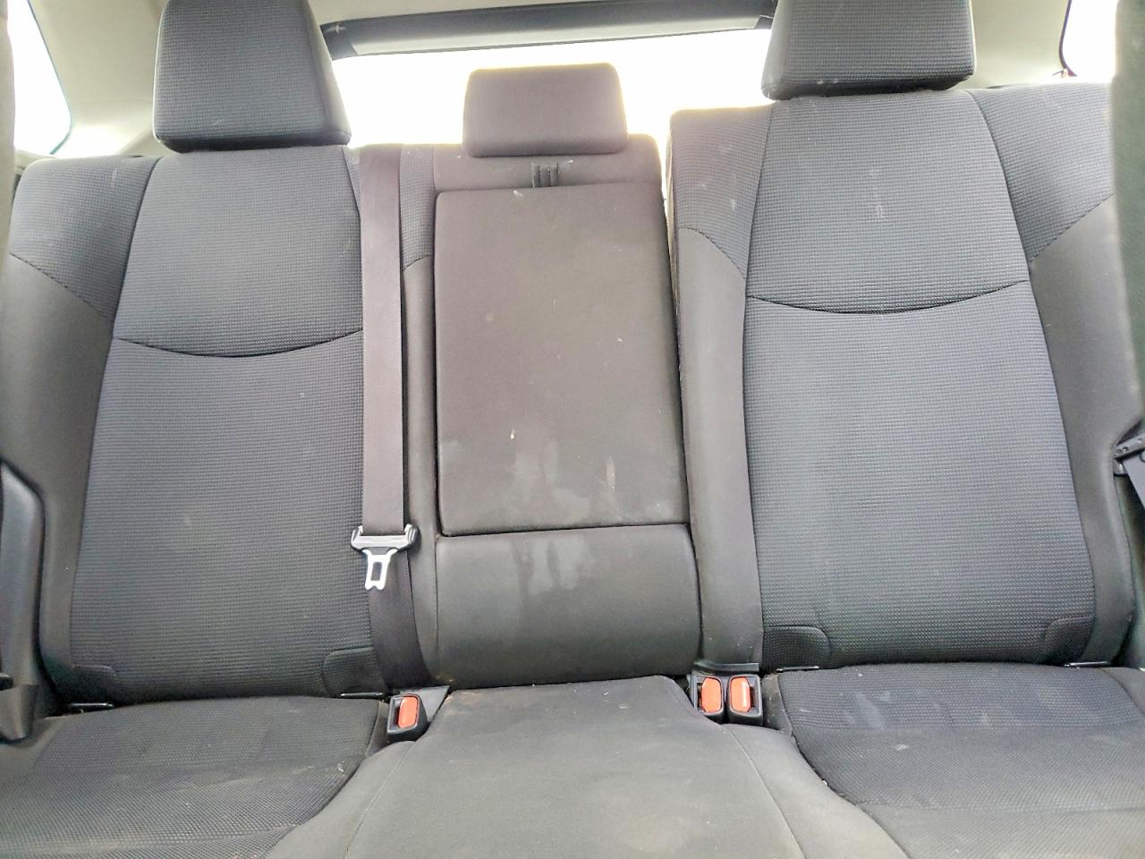 2019 TOYOTA RAV4 LE photo 10
