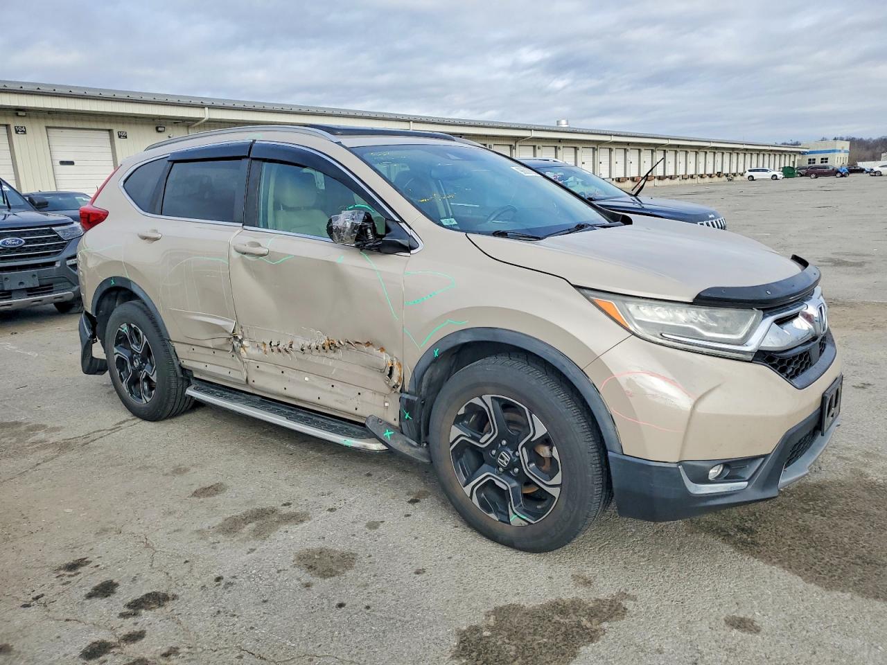 2018 HONDA CR-V TOURING photo 4