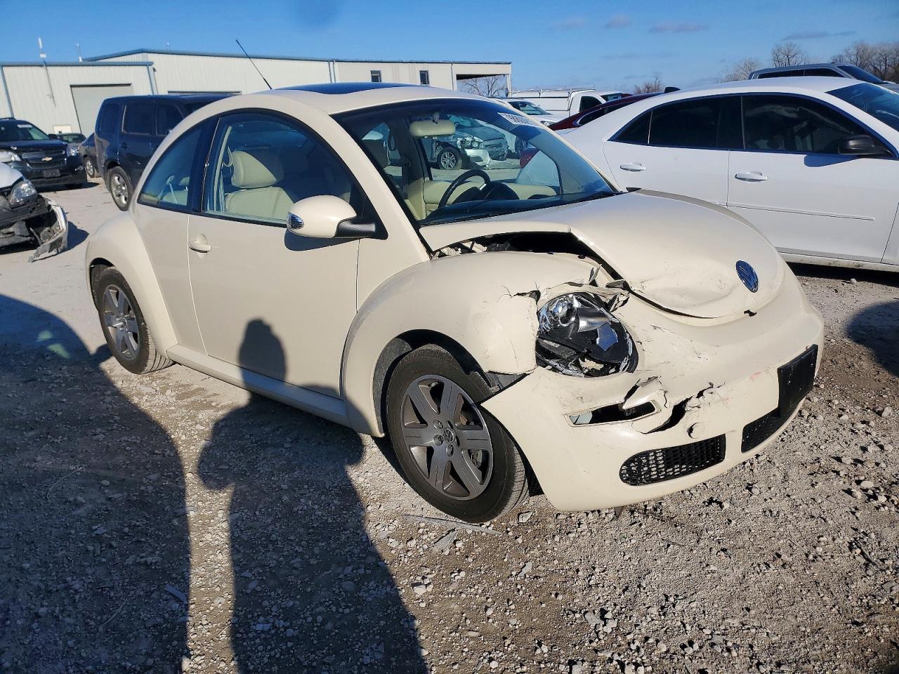 2006 VOLKSWAGEN NEW BEETLE 2.5L OPTION PACKAGE 1 photo 4