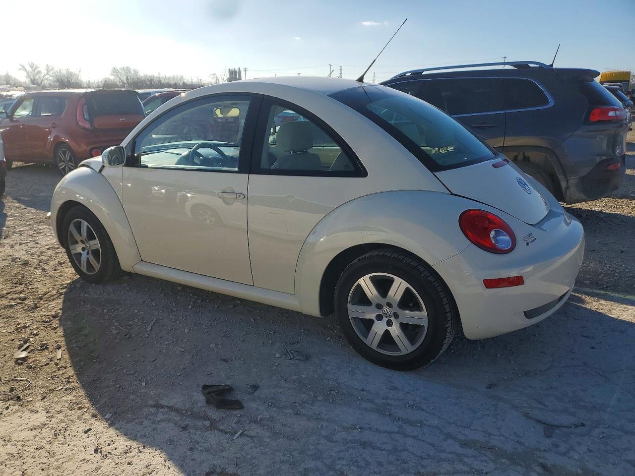 2006 VOLKSWAGEN NEW BEETLE 2.5L OPTION PACKAGE 1 photo 2