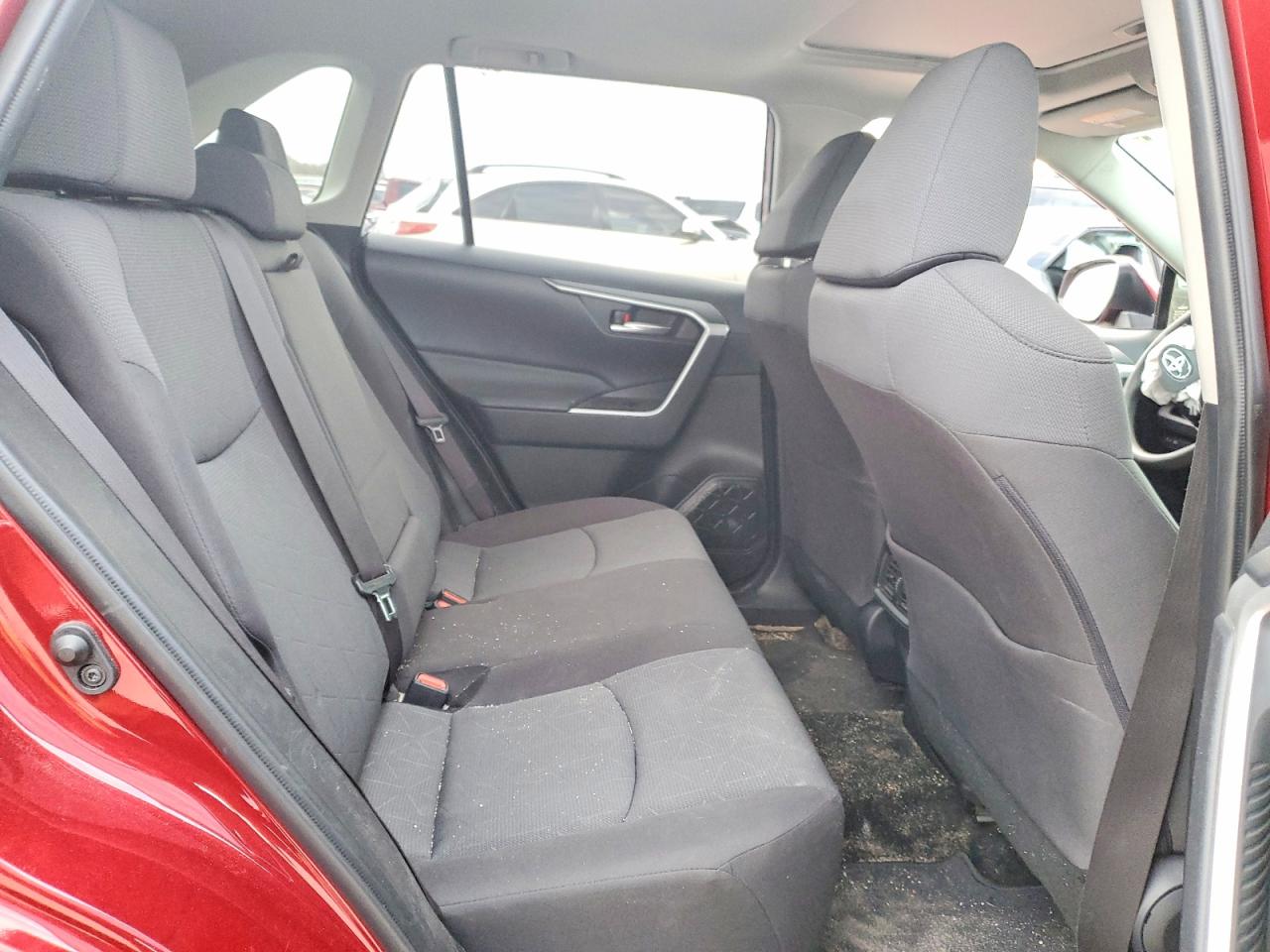 2019 TOYOTA RAV4 XLE photo 11