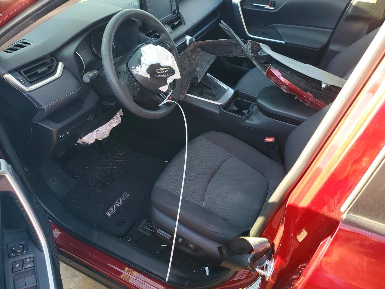 2019 TOYOTA RAV4 XLE photo 7