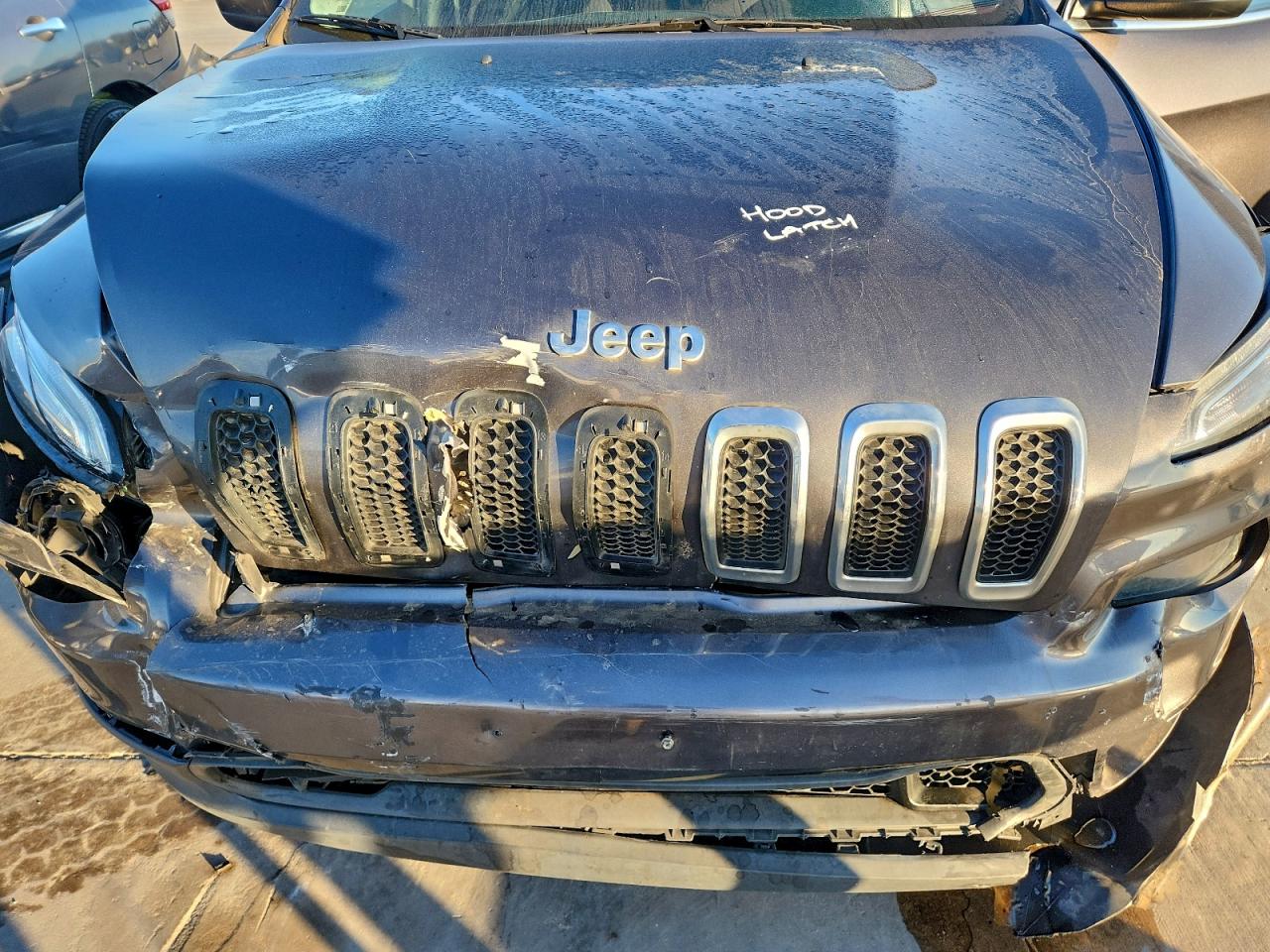 2017 JEEP CHEROKEE LATITUDE photo 12
