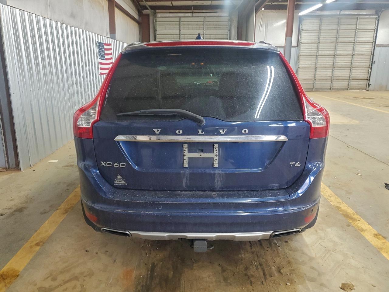 2015 VOLVO XC60 T6 PLATINUM photo 6