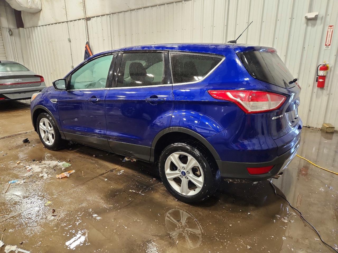 2014 FORD ESCAPE SE photo 2