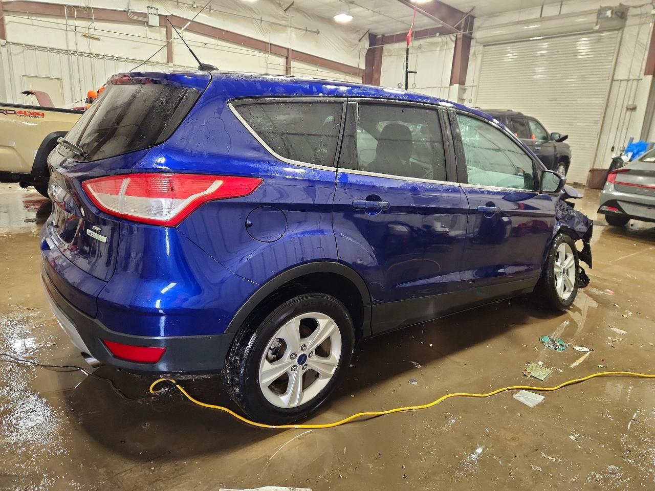 2014 FORD ESCAPE SE photo 3