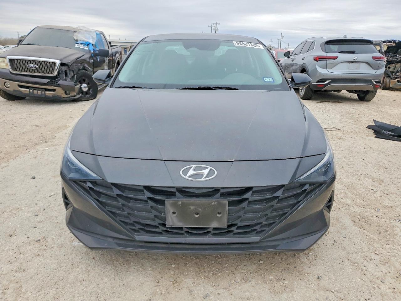 2023 HYUNDAI ELANTRA SE photo 5