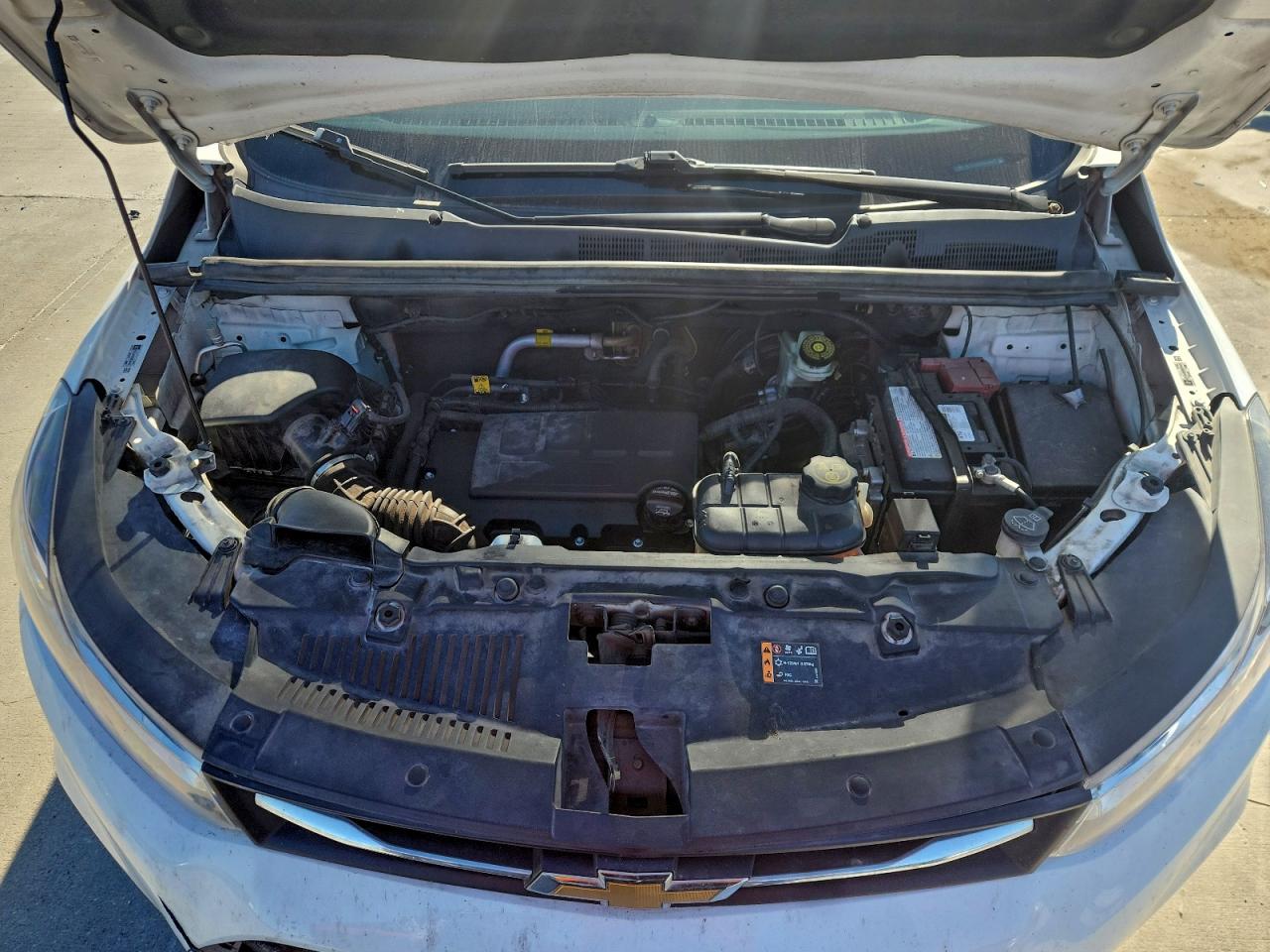 2021 CHEVROLET TRAX LS photo 12