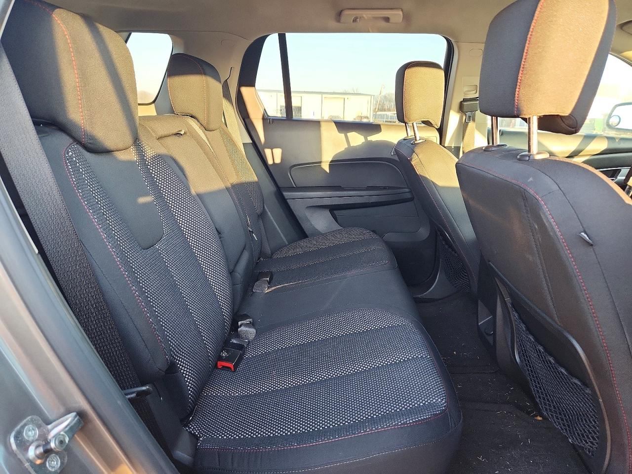 2011 GMC TERRAIN SLE photo 10
