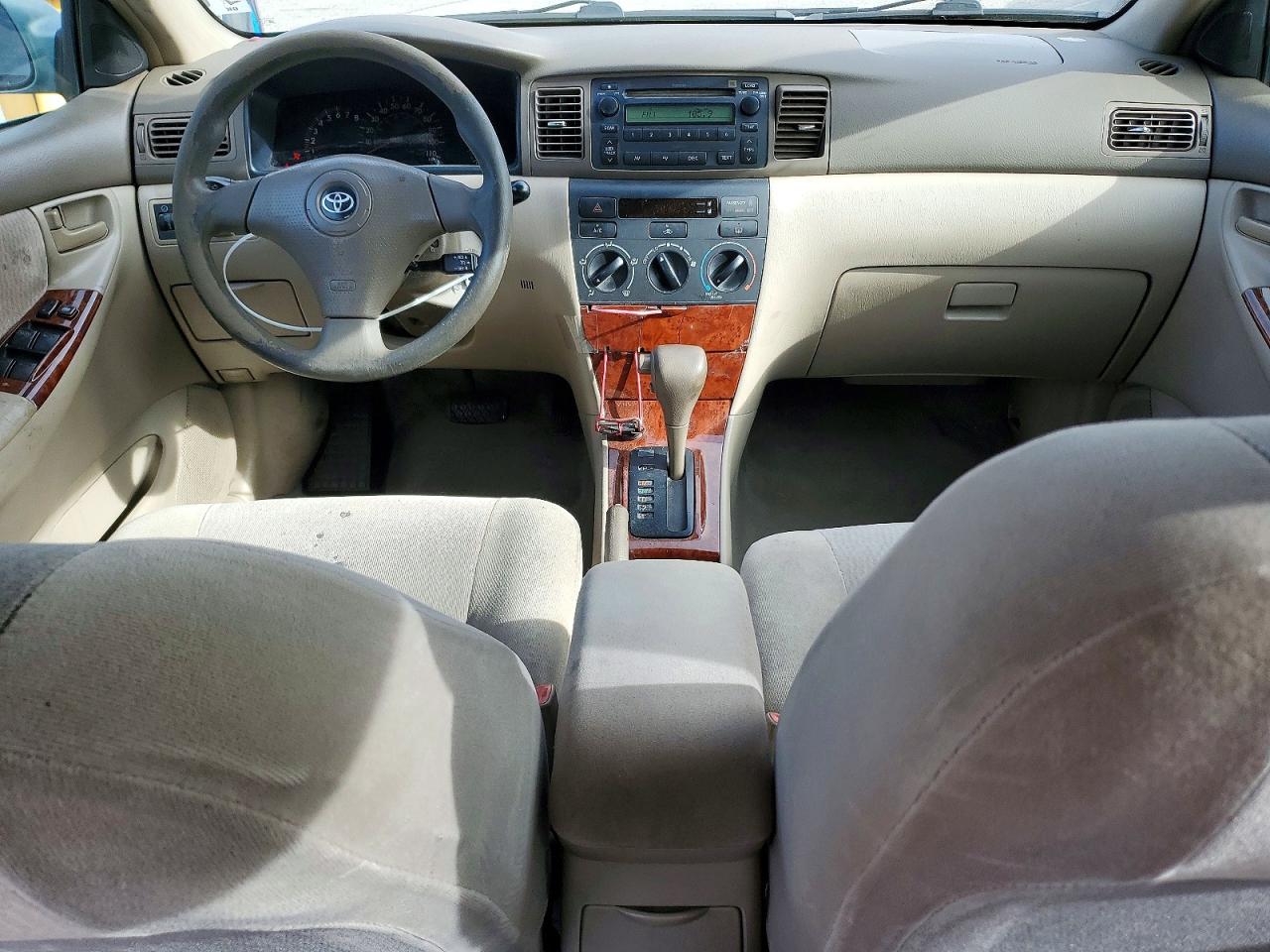 2006 TOYOTA COROLLA CE photo 8